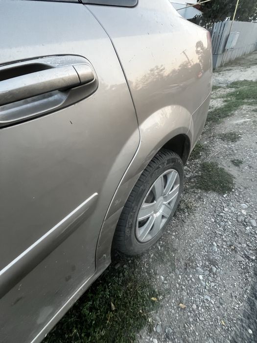 Vand/Dezmembrez Chevrolet Lacetti 1.6 Benzina+GPL