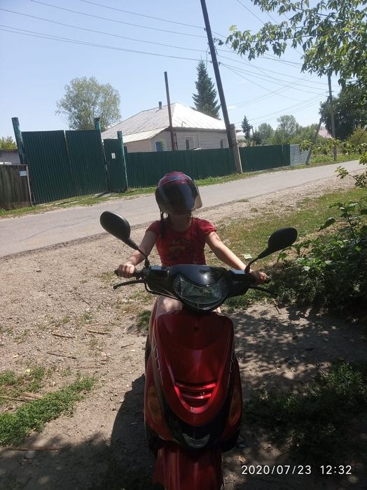 Скутер Рейсер Метеор