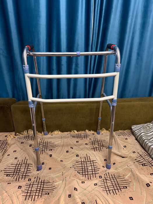 Ходунок для взрослых