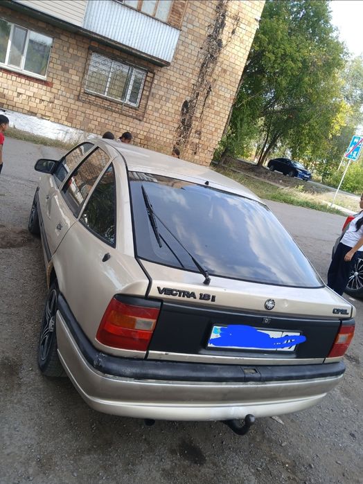Opel Vectra  Автомат, Андроит