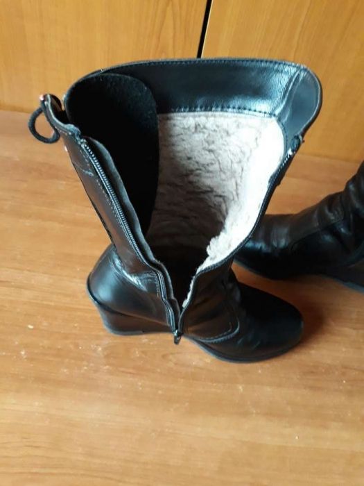 ghete din piele imblanite