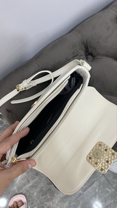 Продам новую сумку кросс-боди