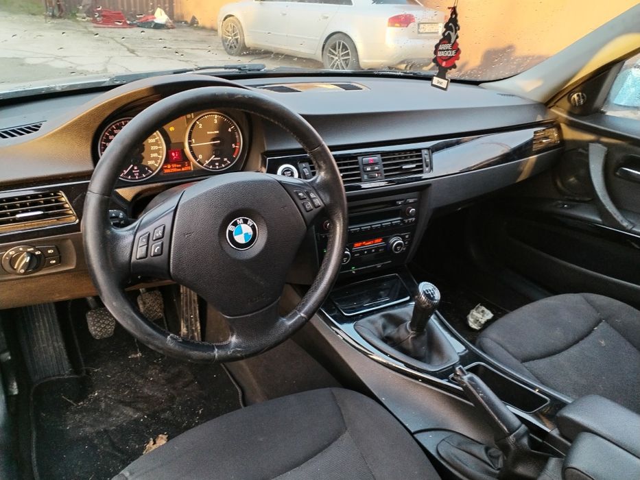 Dezmembrez BMW e91 n47d20a