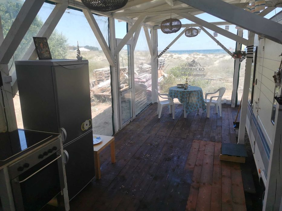 Каравана под наем , Китен, първа линия, МАЙ 2026