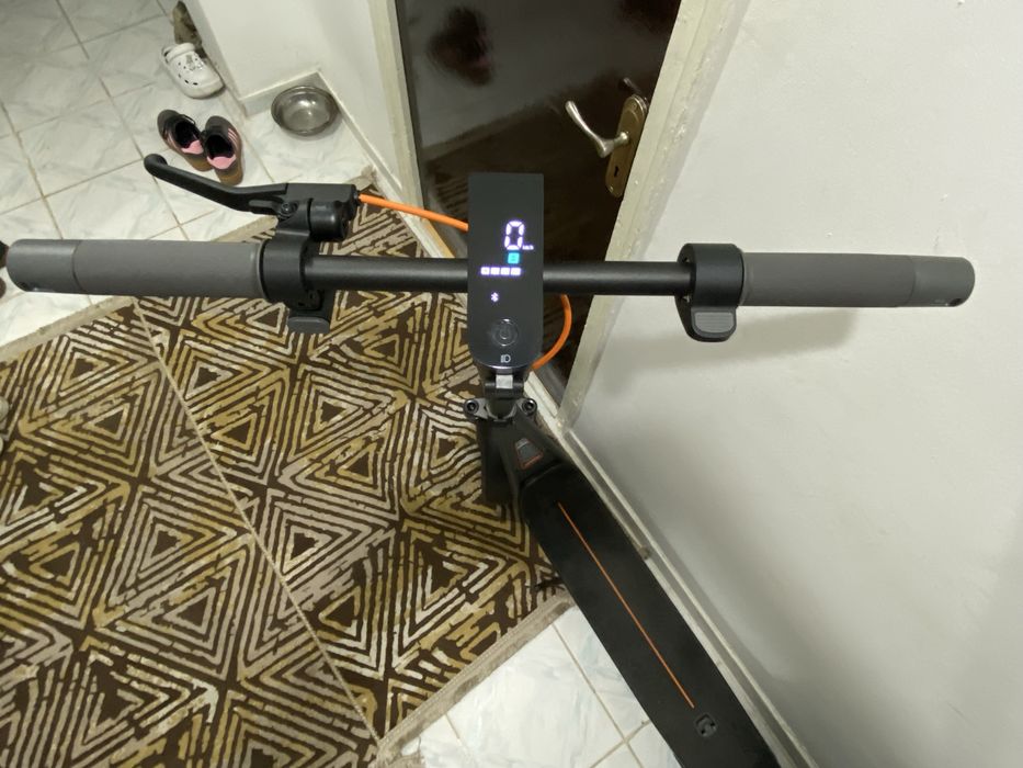 Trotinetă electrică  Xiaomi Electric Scooter 6
