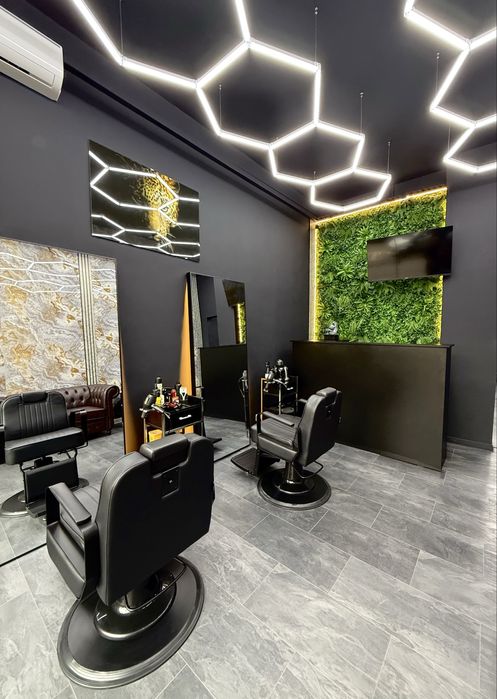 Afacere la cheie Barber Shop  Zona Lujerului