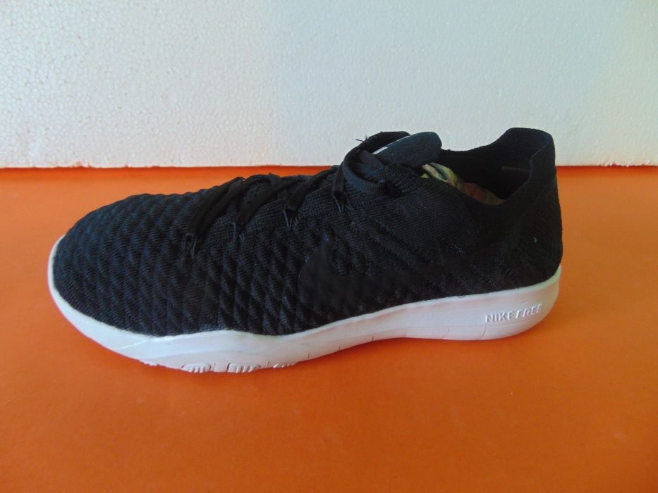 НОВИ Nike Free Tr Flyknit 2 номер 40 Оригинални мъжки маратонки