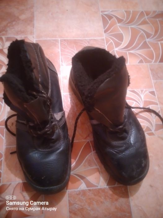 Зимние спец ботинки для работы и рыбалки,  размер 43