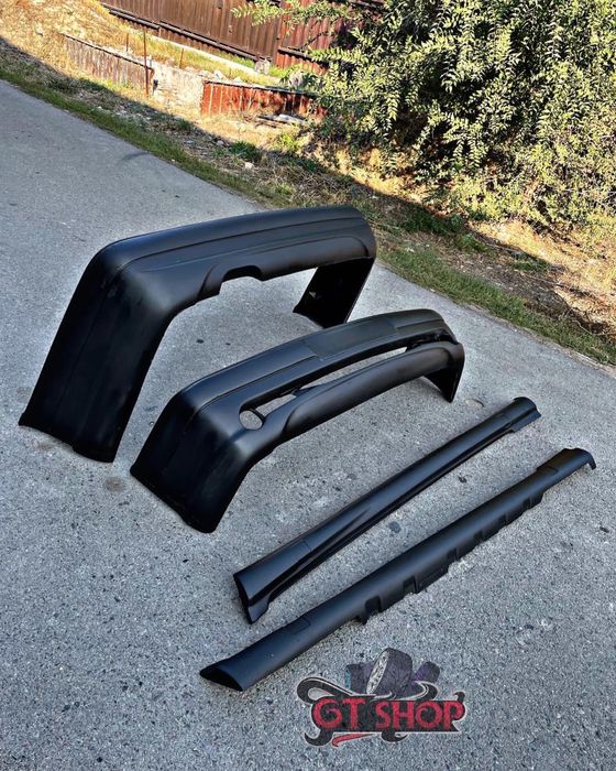 Бампер Мерседес 210/124/202/190/201