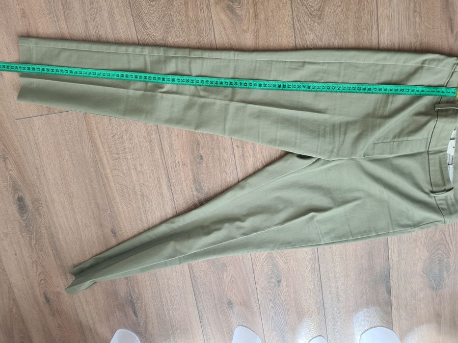 Pantaloni kaki H&M
