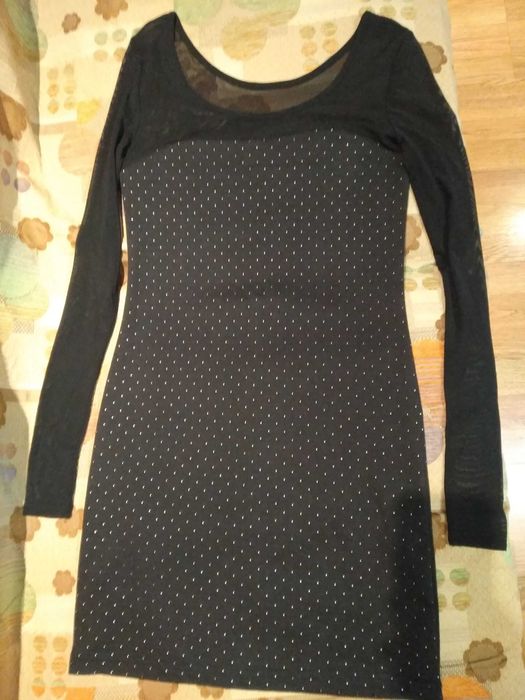 Продам платье размер S