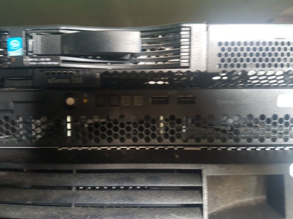 сървър IBM и рак системи с хардове HDD
