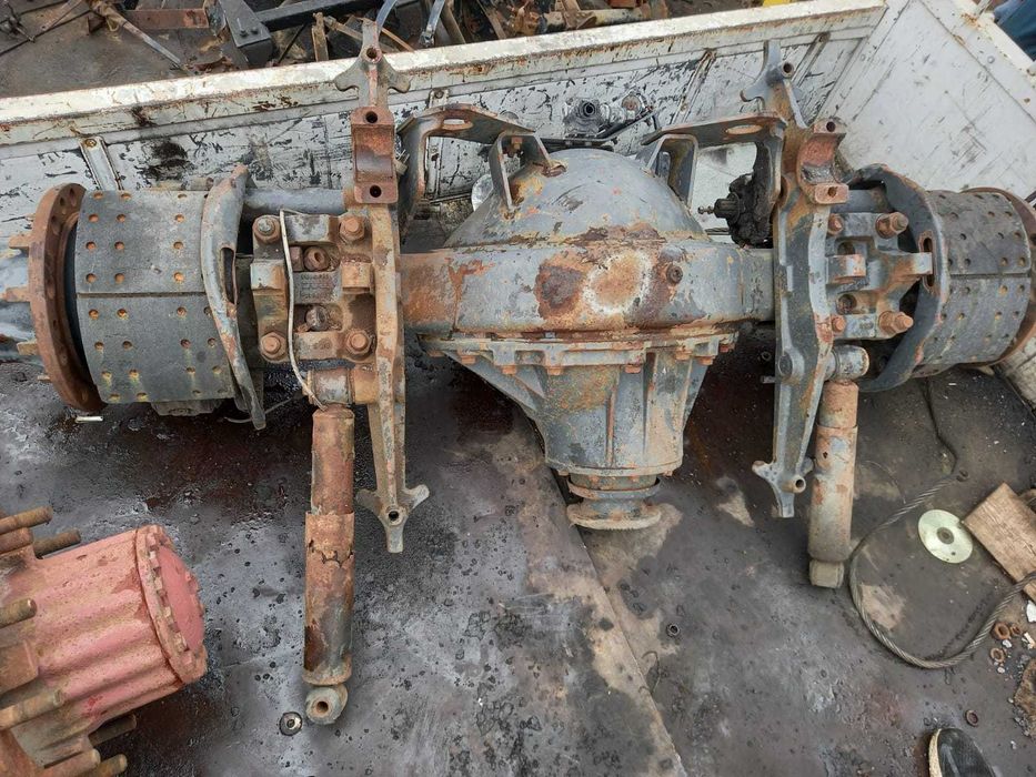 Задний мост и балка на автомобиль DAF