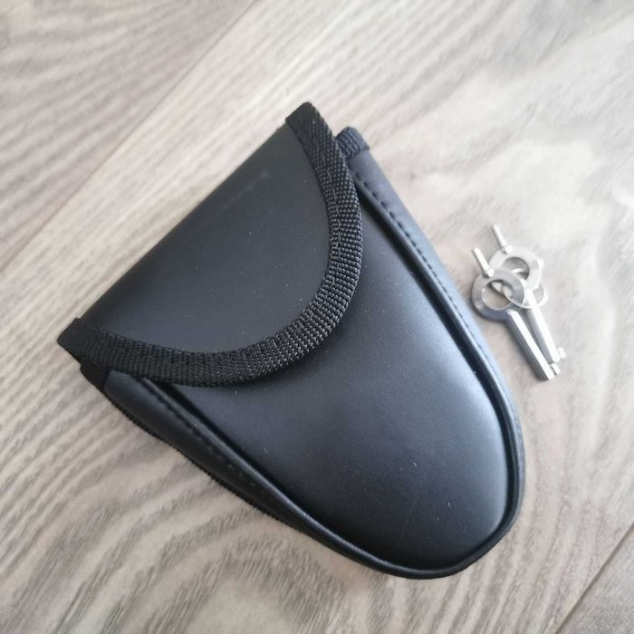 Стоманени Белезници с КАЛЪФ Твърда Връка UMAREX Германия HC 600