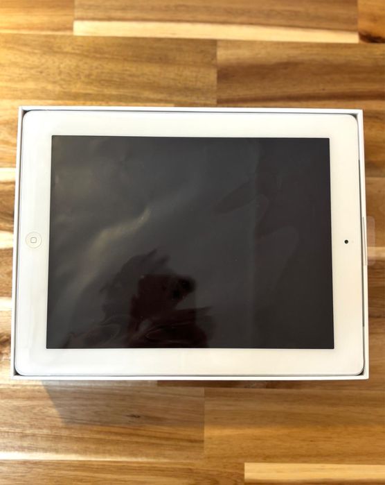 iPad 2 32 gb tipla nou in cutie