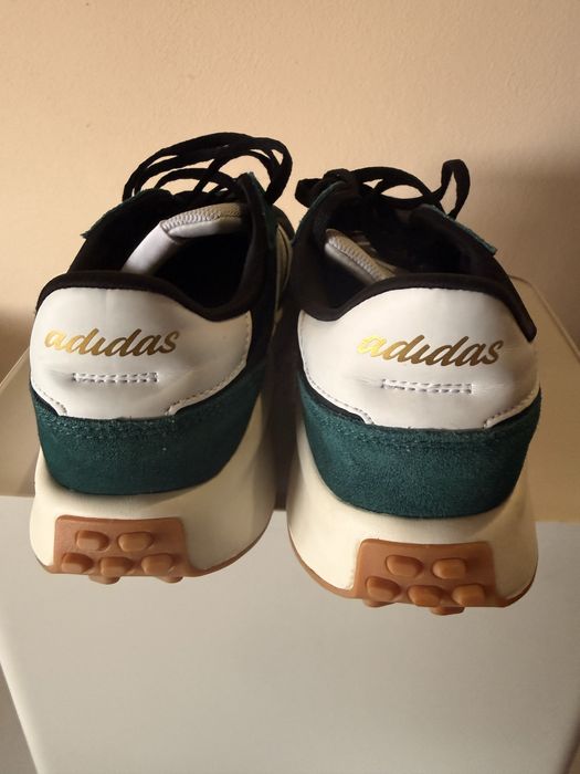 Adidasi Adidas nr 40.5