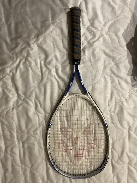 Тенис ракета (детска)