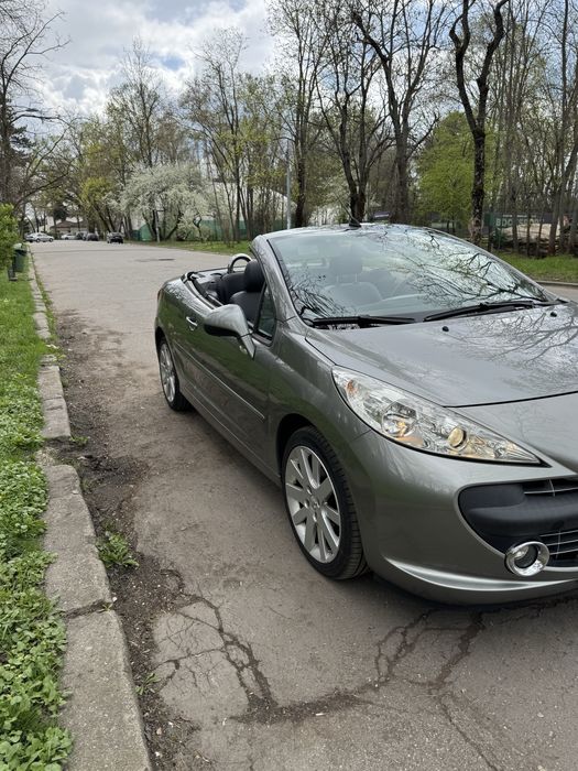 Peugeot 207cc benzina