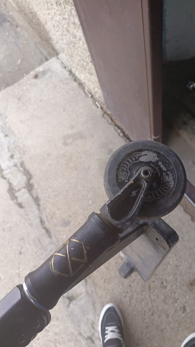 Самокат трюковой кастом