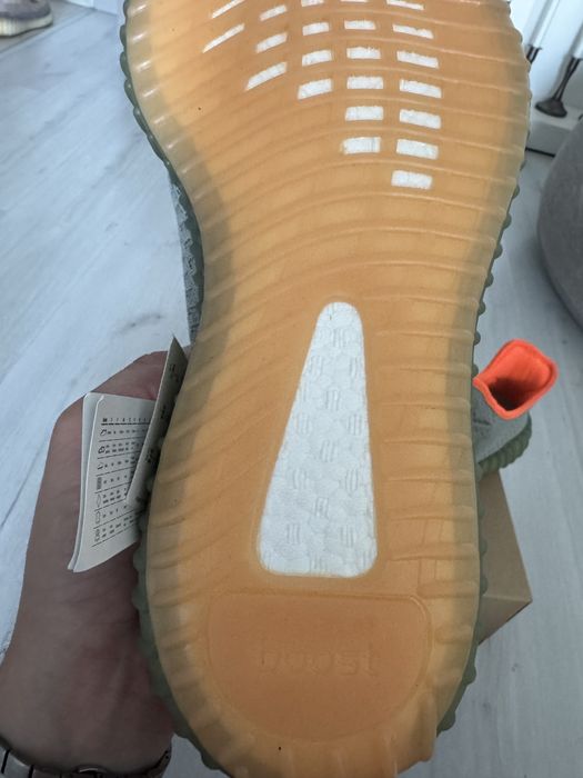 Yeezy Boost 350 v2 Desert Sage
