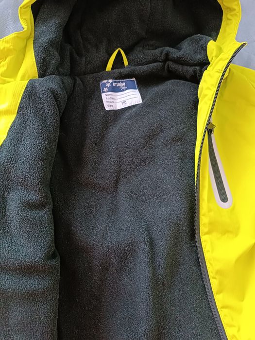 Продам костюм детский демисезонный