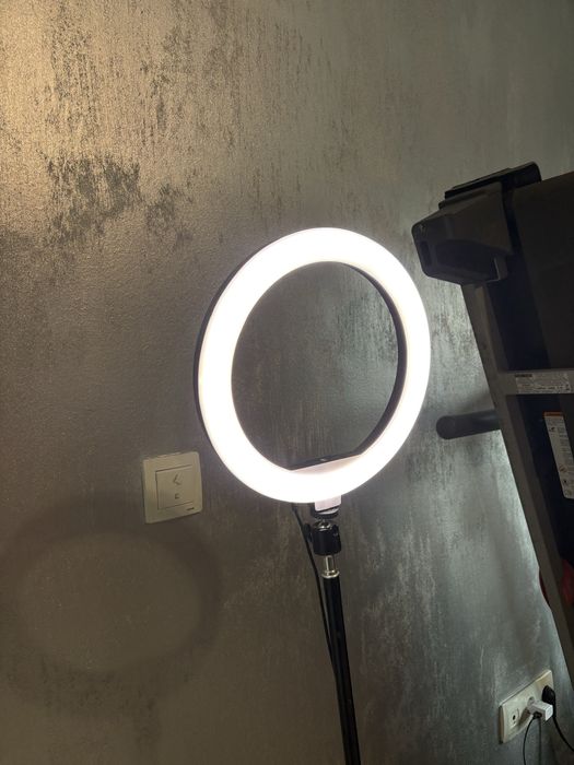 Lampa gene / machiaj / unghii