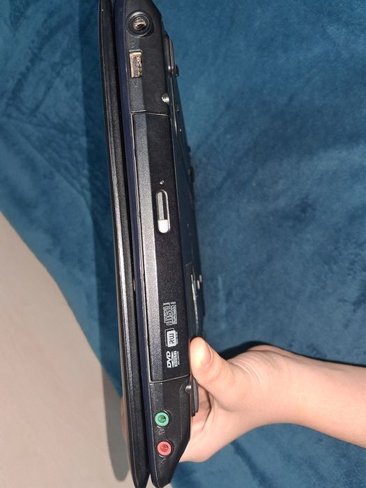 Продаётся Ноутбук lenovo