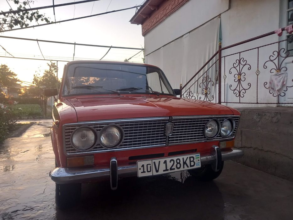Vaz 2103 sotiladi 1981 yil.