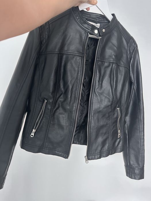 Кожено яке - НОВО