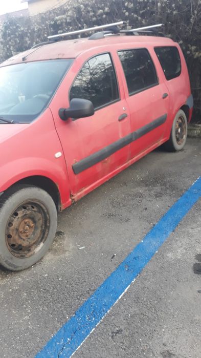 Vând Dacia Logan MCV 7 locuri