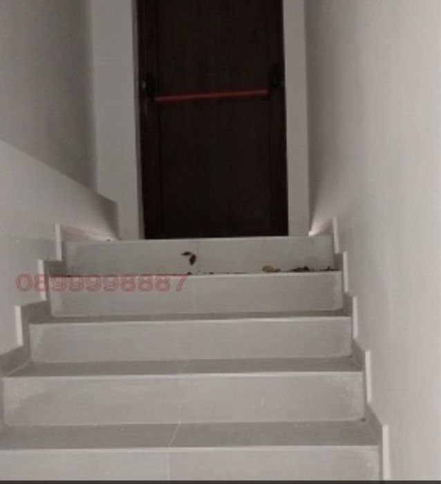 Продава се Магазин в Шумен, Тракия - 265 кв.м за 7 €/кв.м - Снимка #3