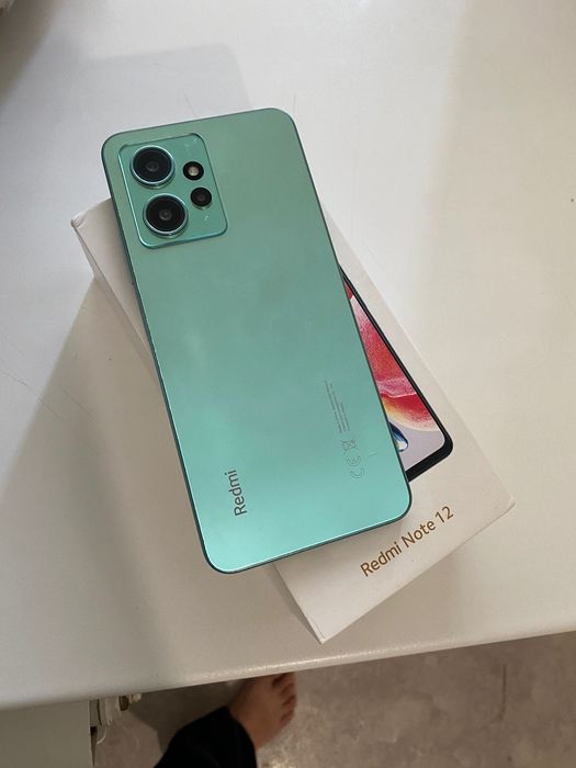Телефон Redmi note 12