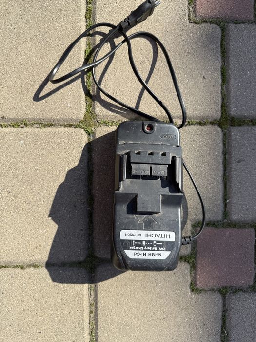 Acumulatori/incarcatoare Hitachi