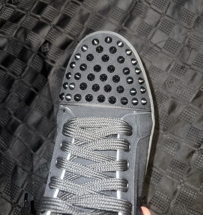 Pantofi Christian Louboutin Low *ORICE MARIME*