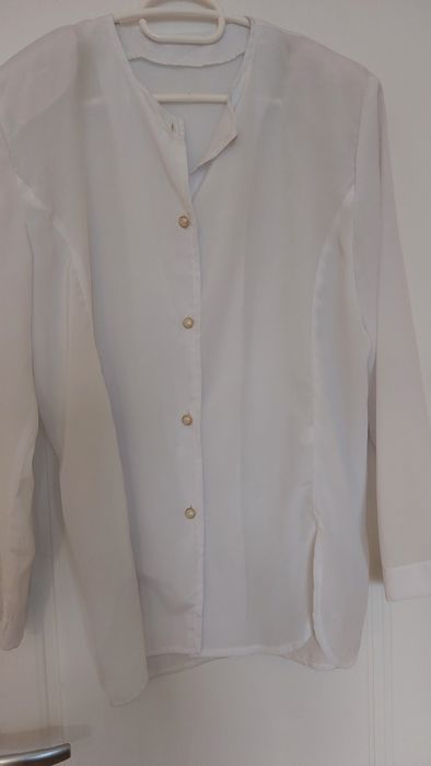 Дамска бяла блуза