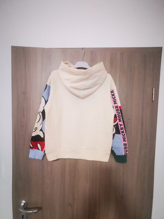 Lot hanorace H&M și Reserved, pentru 8-9 ani