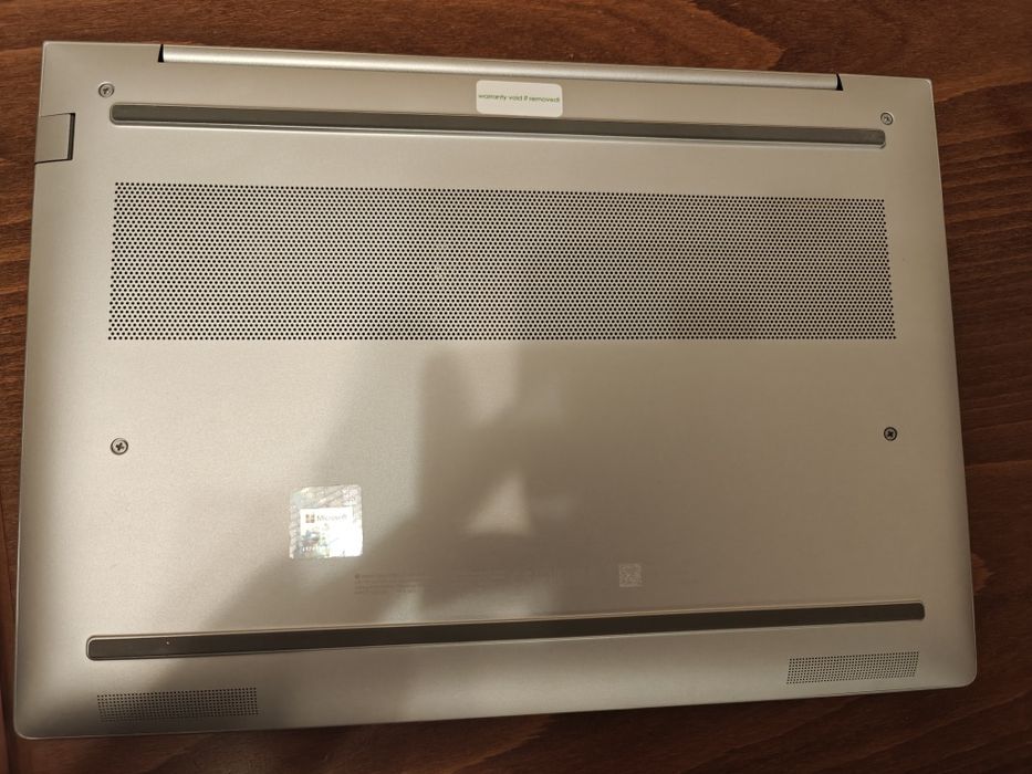Неупотребяван лаптоп HP EliteBook 640 G11 в гаранция до Септември  202