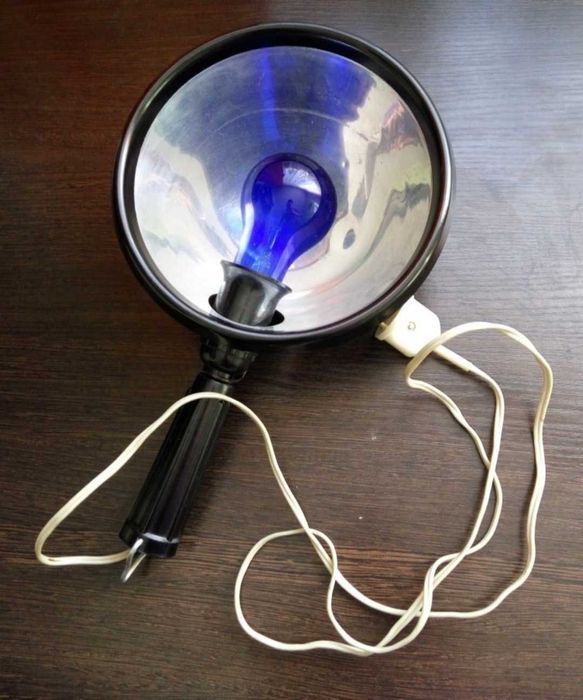 Рефлектор синяя лампа