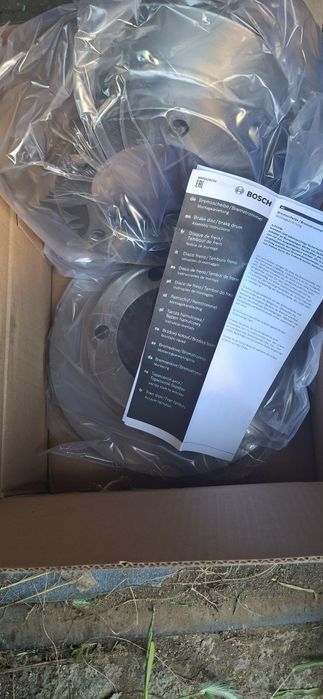 BOSCH дискове и накладки Лада Нива