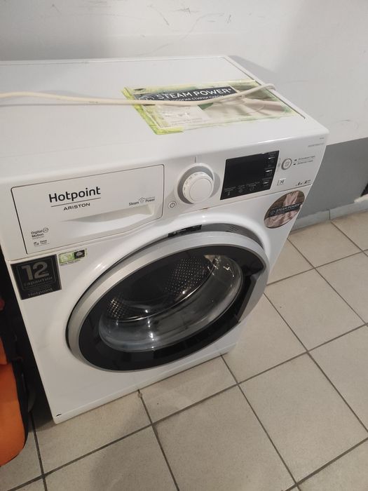 Продам стиральную машину