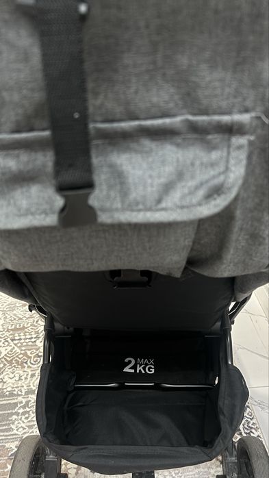 Продам коляску прогулочную