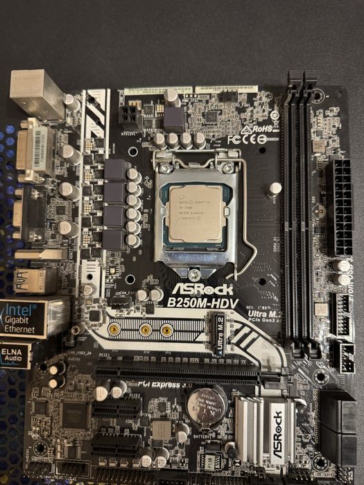 Intel i5 7500 Asrock b250