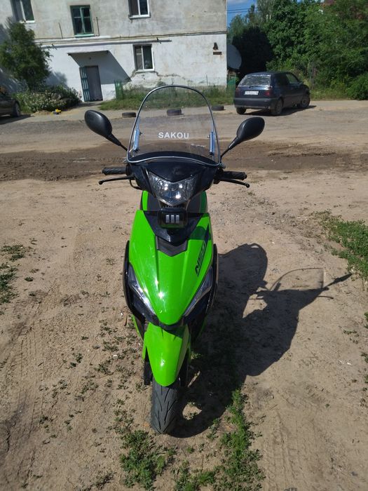 Скутер райсер 50 кубиков