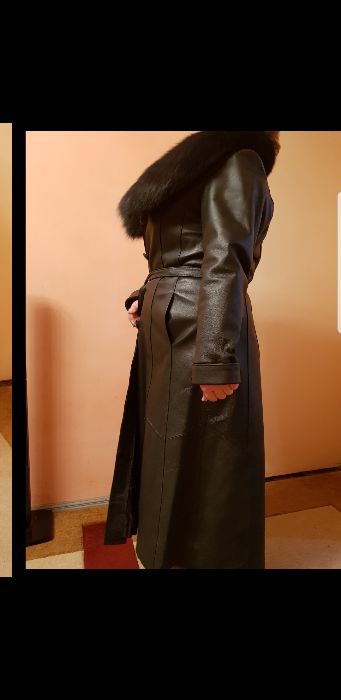 Продаётся кожаный плащ