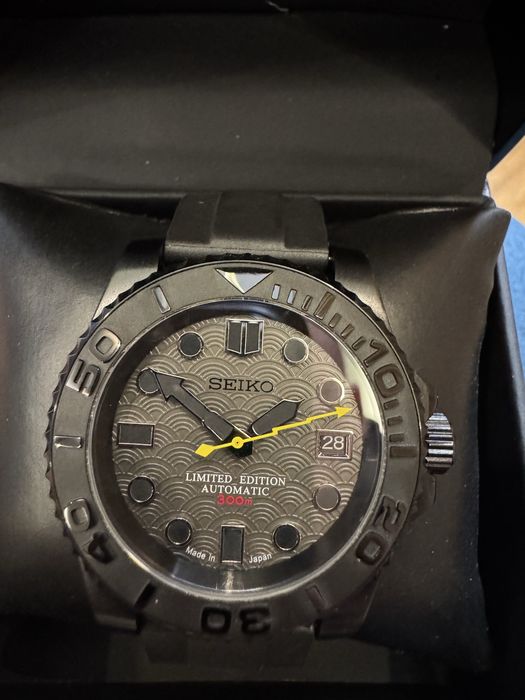 Seiko Mods | Nautilus Pepsi DateJust