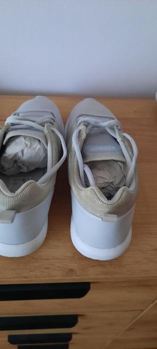 Сребристи дамски маратонки и кецове естествена кожаle coq sportif