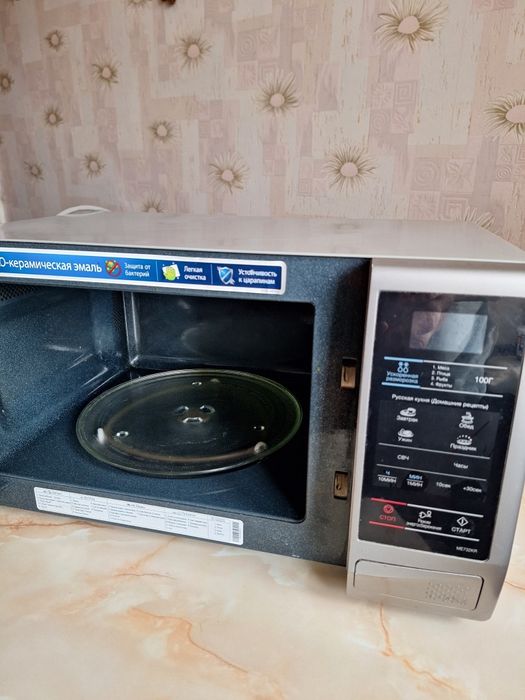 Продам микроволновку Самсунг