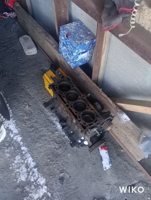 Продам блок Ларгус K4M