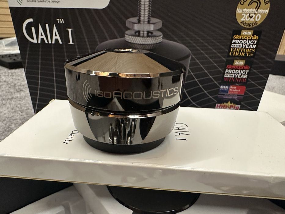 Продавам Isoacoustics GAIA I (4бр.) до 105кг, аудиофилски крака