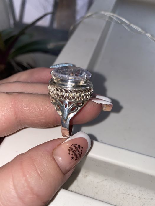 Продам кольцо